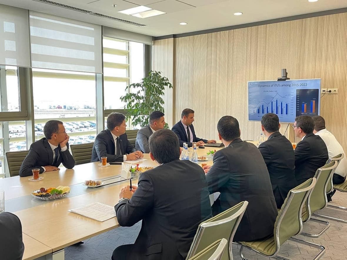 expansion-turkmen-azerbaijani-sea-cargo-transportation-discussed-baku