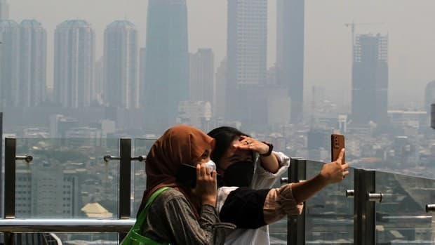Jakarta civil officials transferred to remote location to preserve air quality