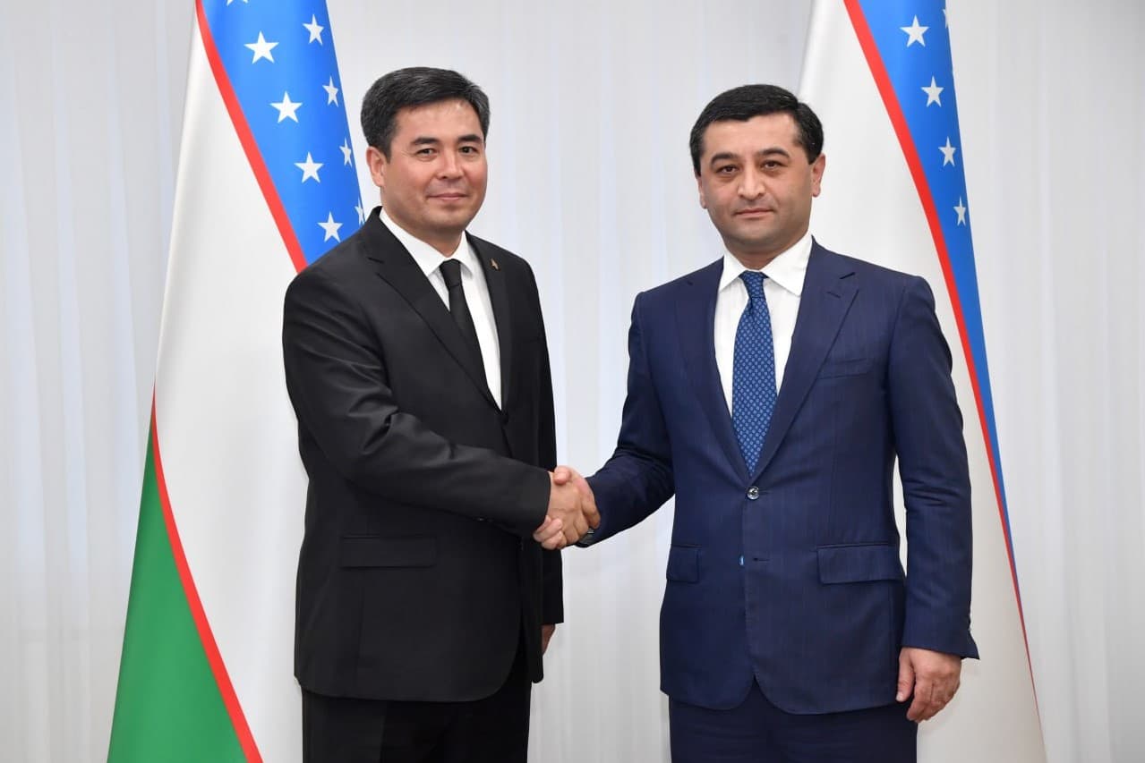 Özbegistanyň daşary işler ministri Türkmenistanyň täze ilçisini kabul etdi
