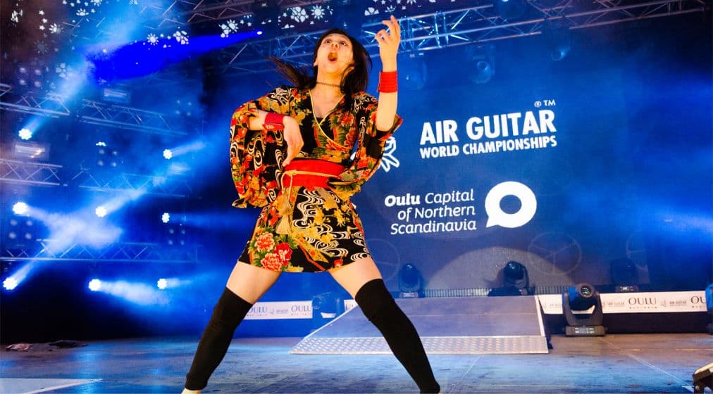 Japanese woman wins world championship in imaginary guitar