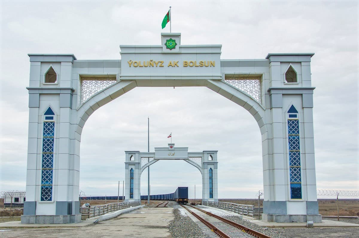 The first freight train from Russia to Saudi Arabia crossed Turkmenistan