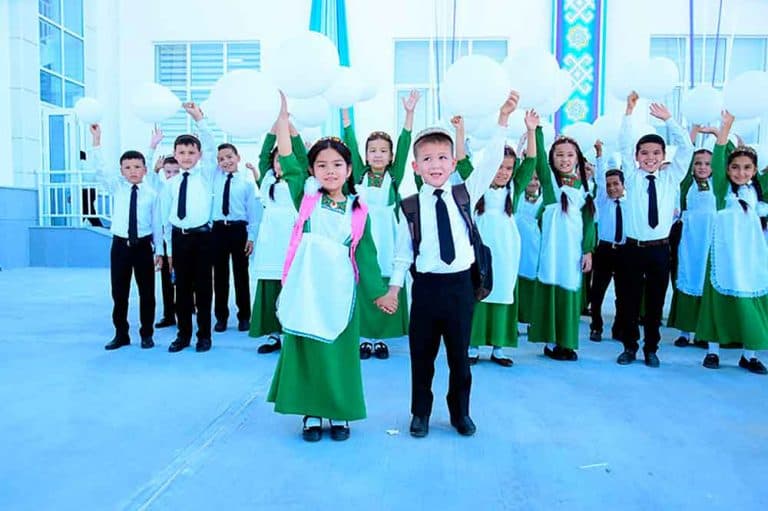 The UNESCO Associated Schools Network project includes several schools of Turkmenistan