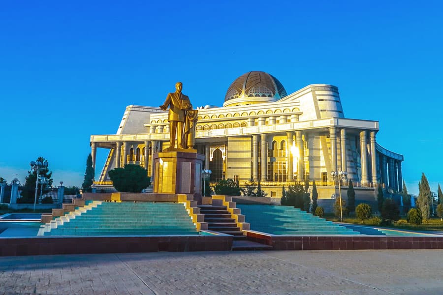 v-bajramali-postroyat-24-novyh-zhilyh-zdaniya