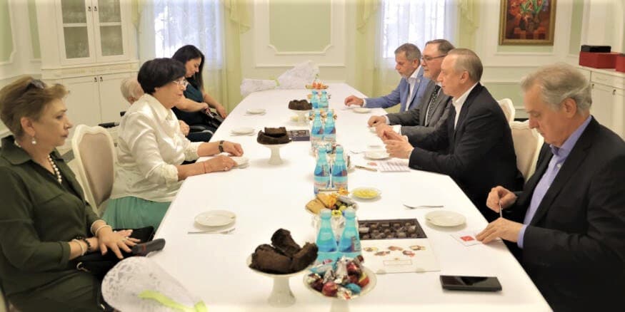 Alexander Beglov met with Leningrad siege survivors living in Turkmenistan