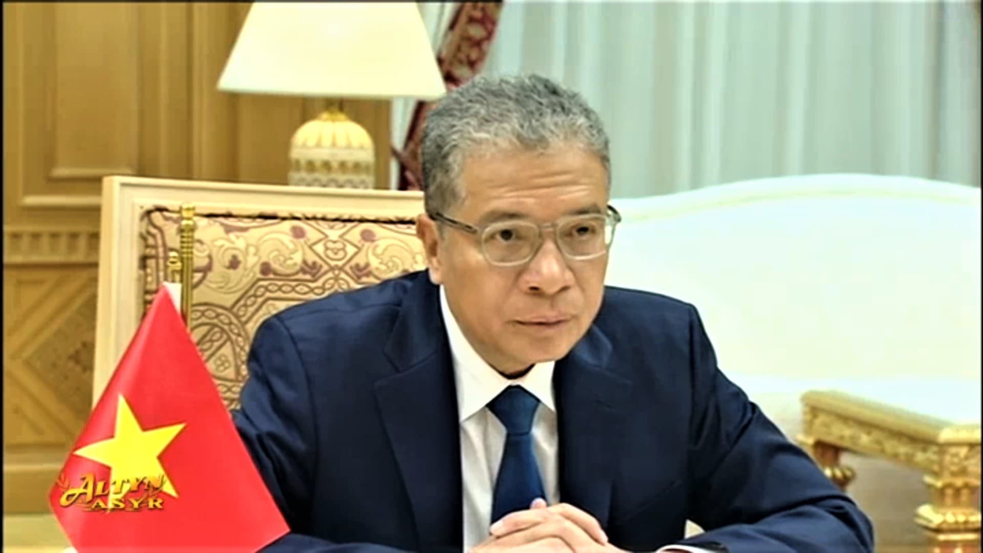 Ashgabat and Hanoi synchronized watches: meeting in the Turkmen parliament with the new ambassador of Vietnam