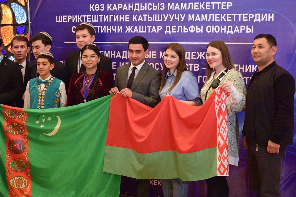 GDA ýurtlarynyň Delfik oýunlarynda Türkmenistanly ýaş aýdymçy kümüş medal gazandy