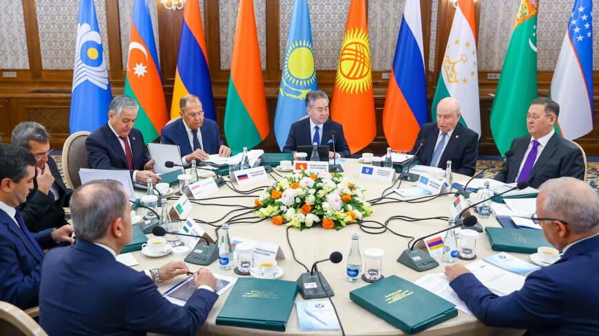 GDA-da rus dili üçin Halkara gurama dörediler