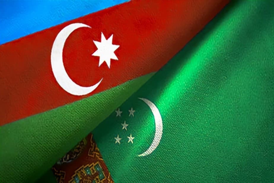 Türkmenistanyň Prezidenti Azerbaýjanyň Garaşsyzlygynyň dikeldilen güni bilen gutlady