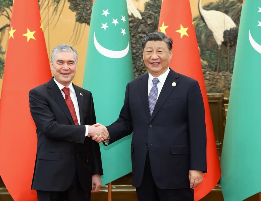 Gurbanguly Berdimuhamedow Si Szinpin bilen gepleşik geçirdi