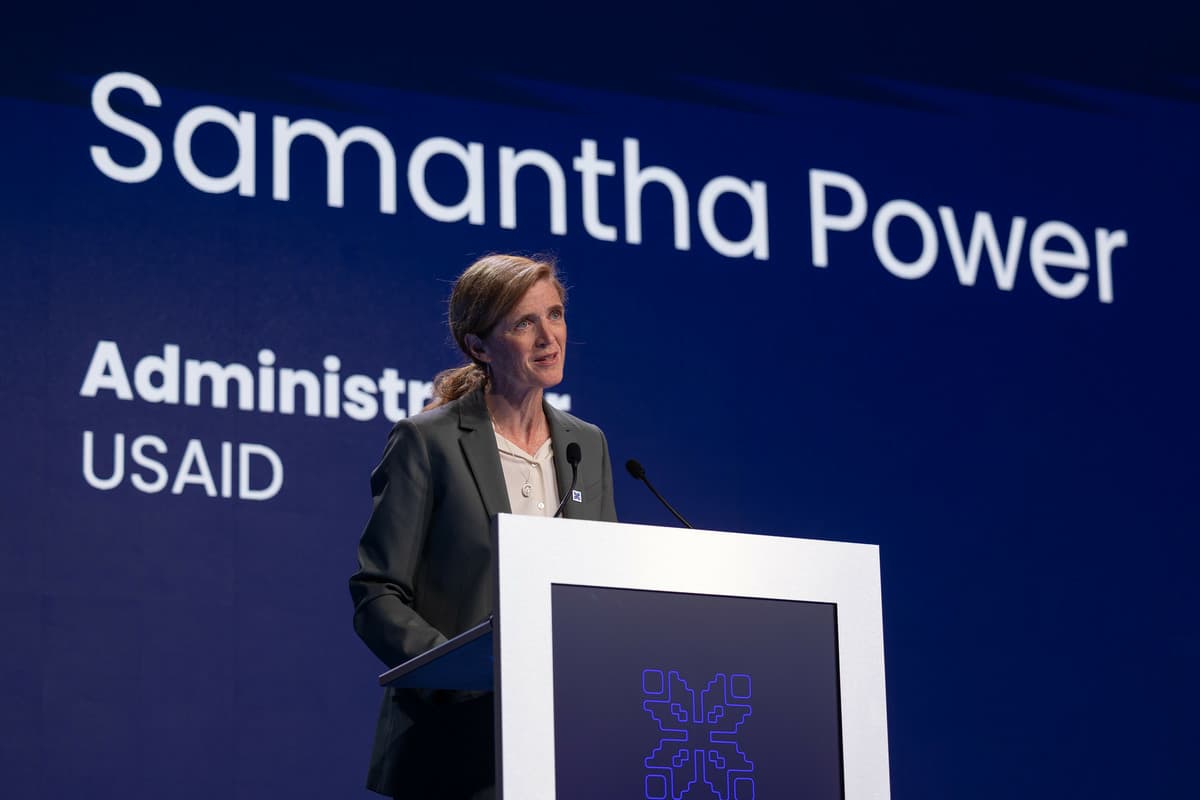 USAID-iň dolandyryjysy Samanta Pauer, C5 + 1 ministrler duşuşygyna gatnaşmak üçin Özbegistana geler
