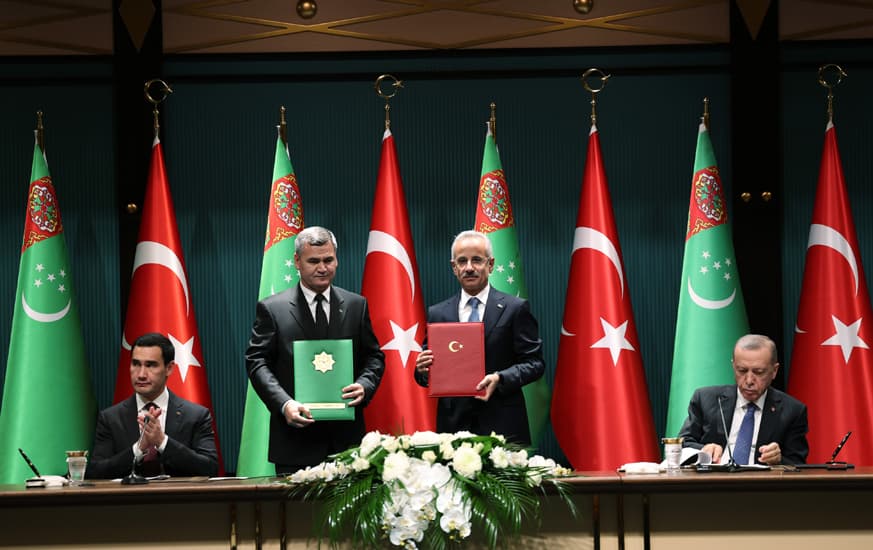 turkmenistan-and-turkiye-signed-13-bilateral-documents-cooperation