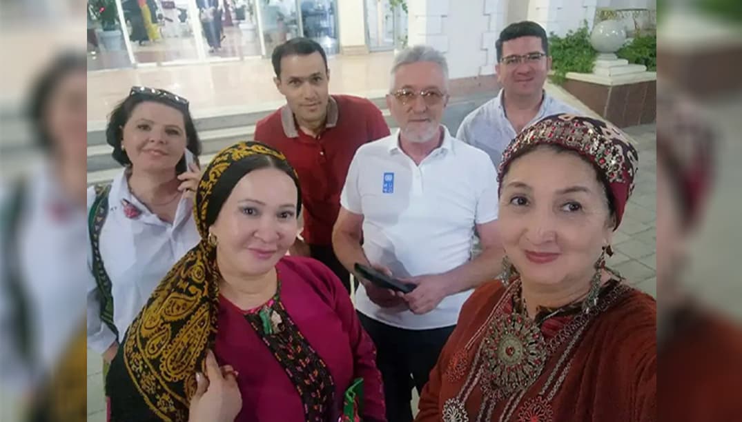 Buharada türkmen halylarynyň taryhynyň milli sergisi açylar