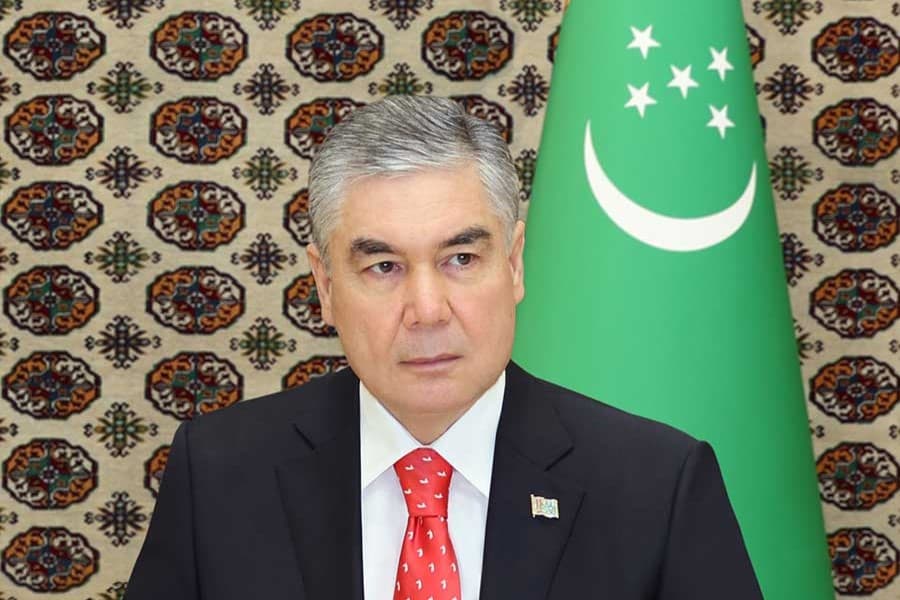 Gurbanguly Berdimuhamedow Halk Maslahatynyň prezidiumynyň mejlisini geçirdi
