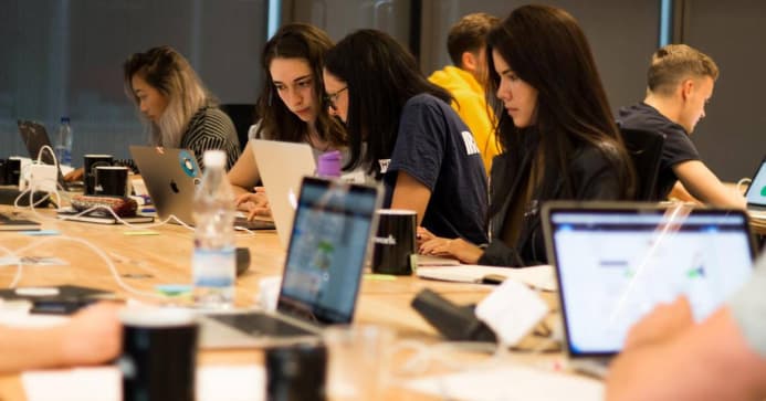 USAID-iň YDA Taslamasy «TechYouth Bootcamp» maksatnamasynyň çäklerinde hyzmatdaşlyga çagyrýar.