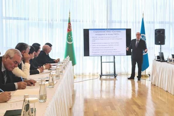 Türkmenistan we FAO ýer kadastrynyň elektron ulgamy üçin esaslary döredýärler