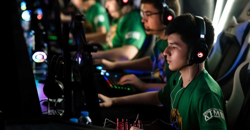 turkmenistanyn-milli-elektron-sport-federasiyasynyn-kubok-yarysy-aprel-ayynda-geciriler