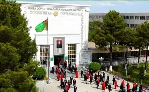 Türkmen döwlet binagärlik-gurluşyk institutynda ýokary we orta hünär okuw mekdepleriniň talyplarynyň arasynda hakaton geçiriler.