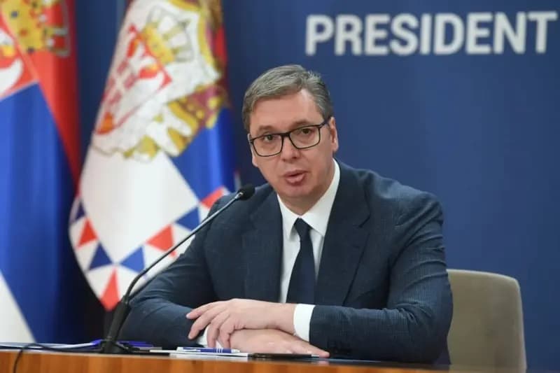 Сердар Бердымухамедов поздравил Александра Вучича с Днем государственности Сербии