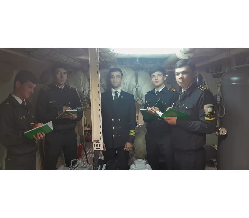 studenty-transportnoj-otrasli-prohodyat-praktiku-na-sudne