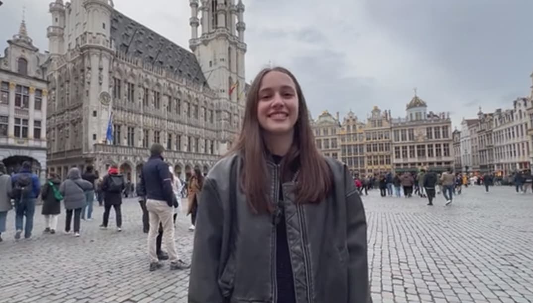 slovo-mahtumkuli-zvuhit-v-samom-serdce-evropy-poeticheskij-chellendzh-v-bryussele