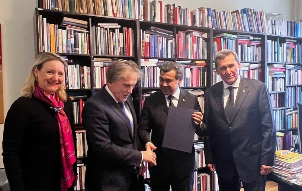 v-diplomaticheskoj-akademii-veny-vstrechali-turkmenskuyu-delegaciyu