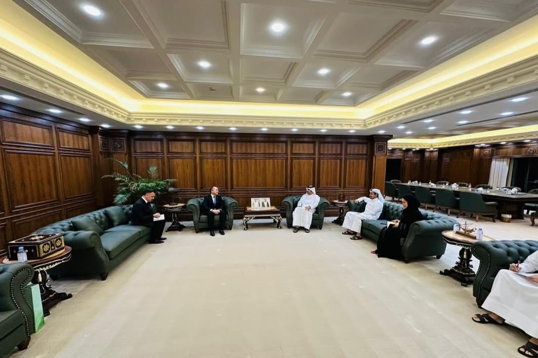 v-katare-obsudili-voprosy-razvitiya-kulturnogo-sotrudnichestva-s-turkmenistanom