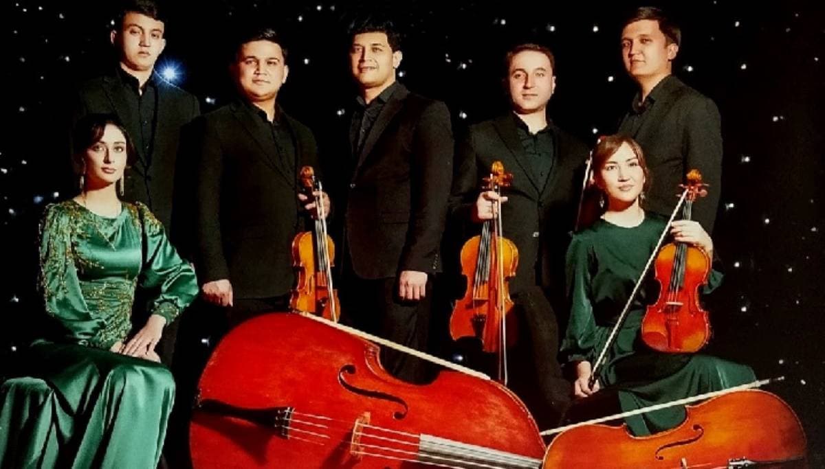 kamerata-ashhabada-vnov-darit-vecher-muzykalnyh-premer