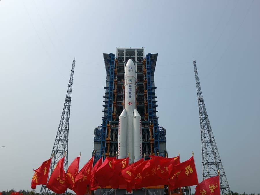 Китай готовится к запуску лунного зонда «Чанъэ-6»