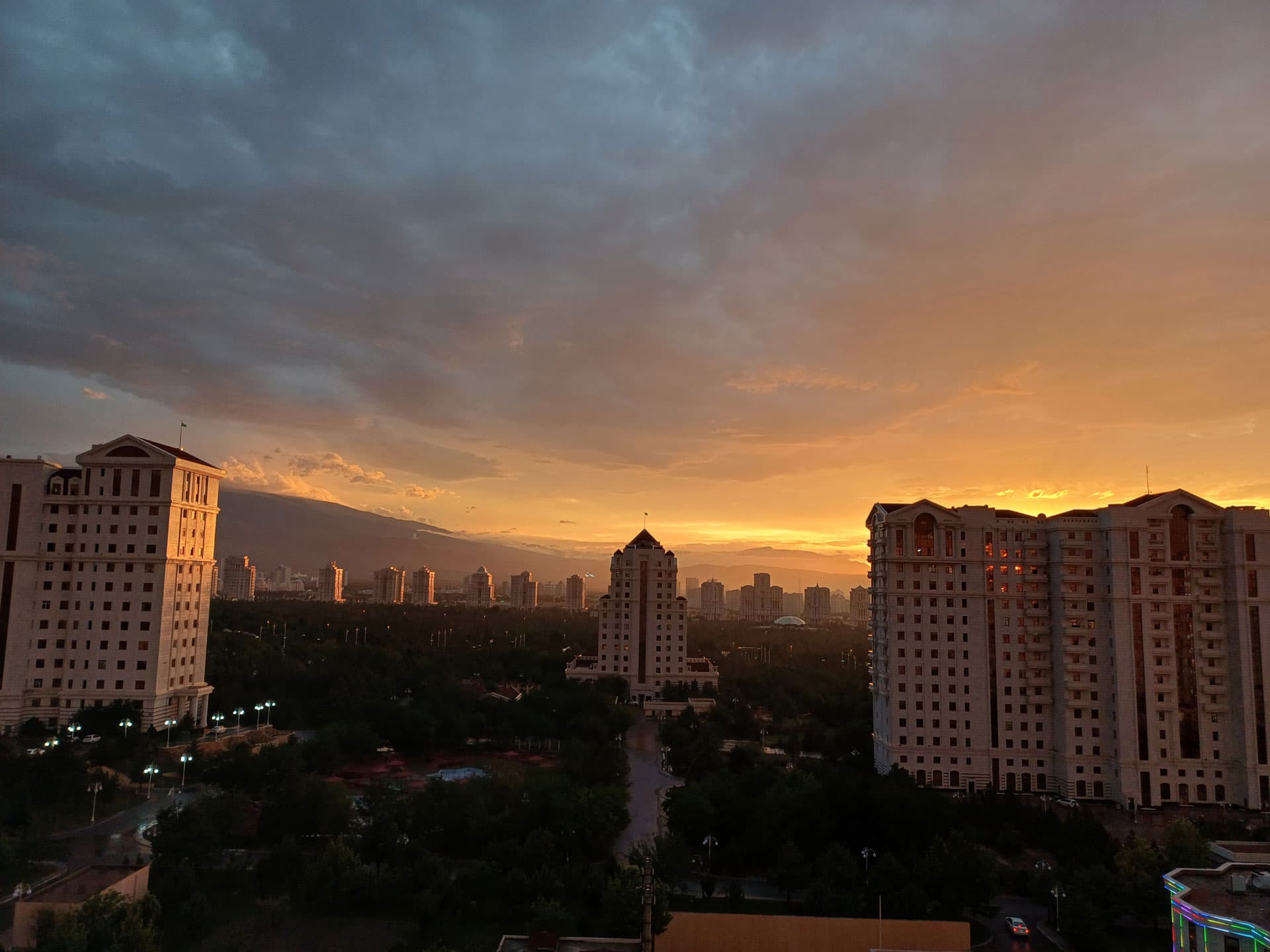 meropriyatiya-dlya-kulturnogo-dosuga-kuda-shodit-i-chto-posmotret-v-ashhabade-i-regionah-strany-s-17-po-19-maya