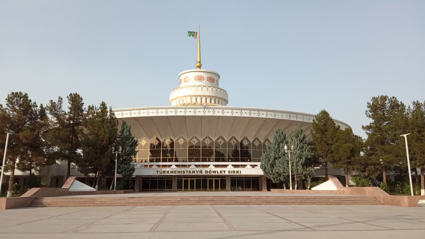 The State Circus of Turkmenistan invites you to a circus show