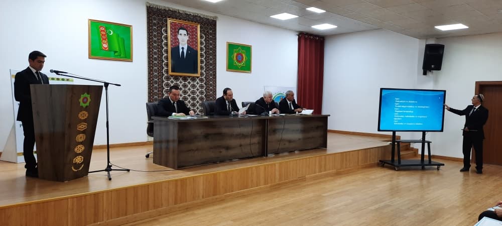 v-politehnicheskoj-srednej-profshkole-agentstva-turkmenaragatnashyk-sostoyalos-zasedanie-uchebno-metodicheskogo-soveta