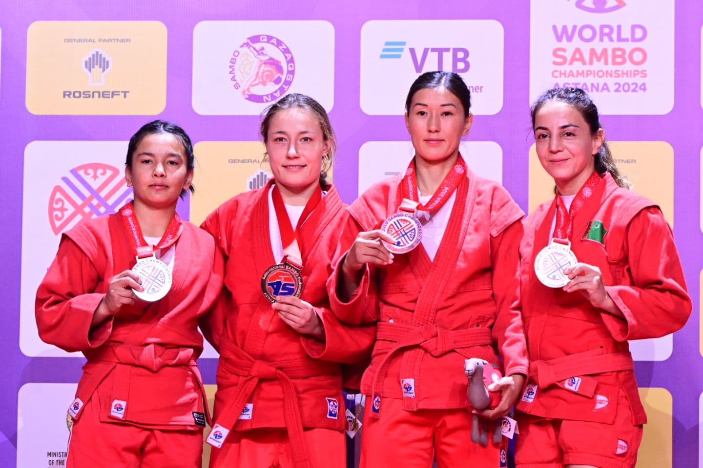 sambo-athletes-turkmenistan-won-two-bronze-medals-first-day-world-championship