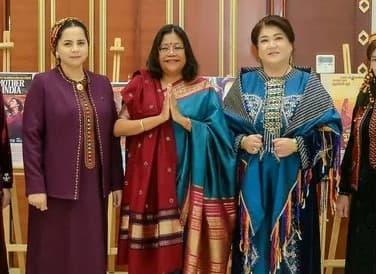 v-turkmenbashi-proshel-festival-indijskih-filmov