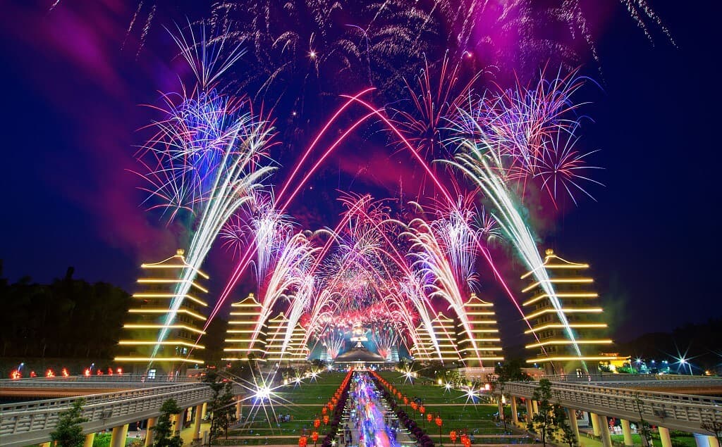 embassy-china-turkmenistan-will-temporarily-suspend-acceptance-documents