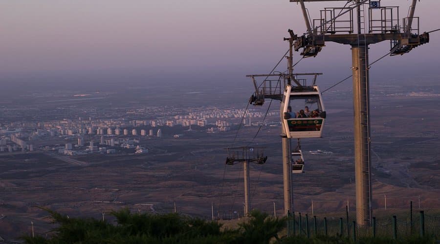 v-ashhabade-nachnyotsya-kapitalnyj-remont-kanatnoj-dorogi