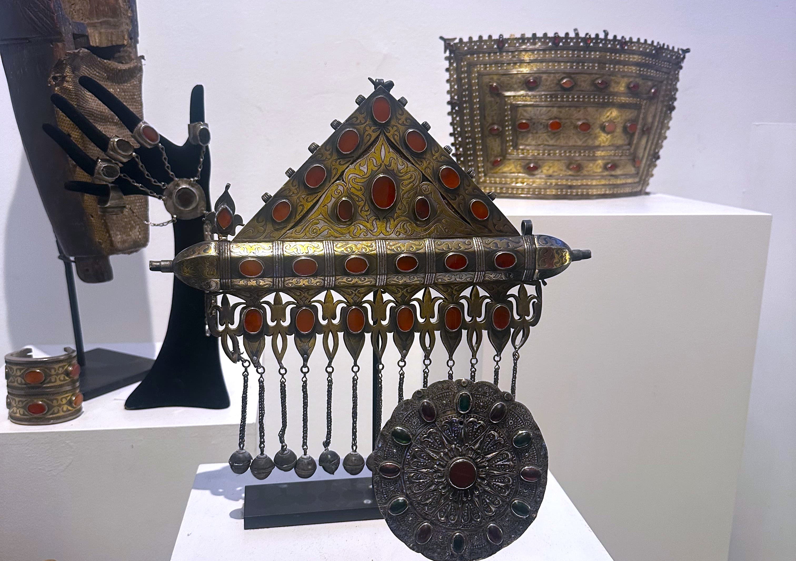 turkmenskaya-kultura-vpervye-predstavlena-na-bryusselskoj-art-yarmarke-civilizations