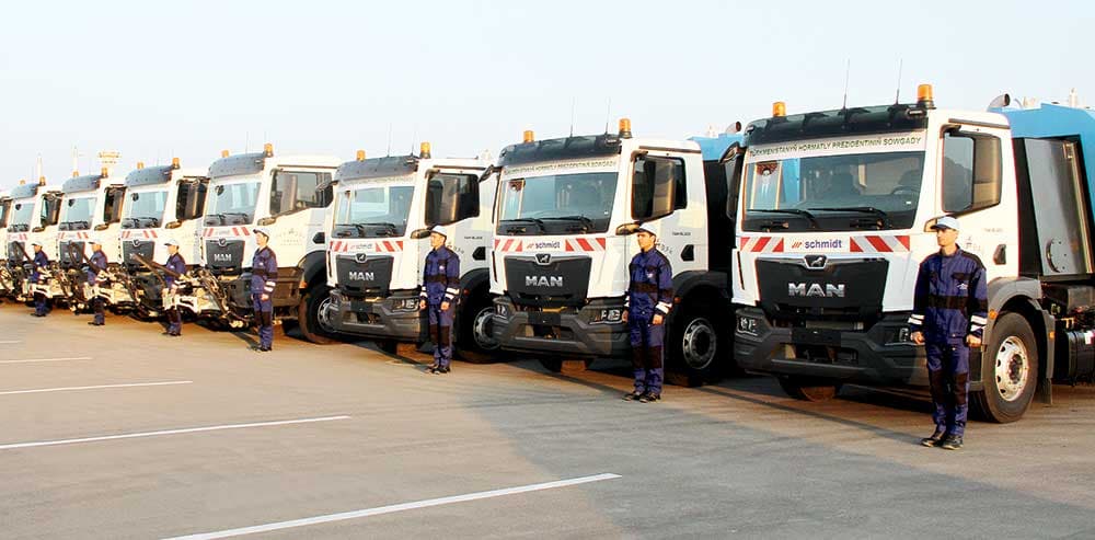 new-equipment-enhance-cleanliness-and-landscaping-arkadag-city