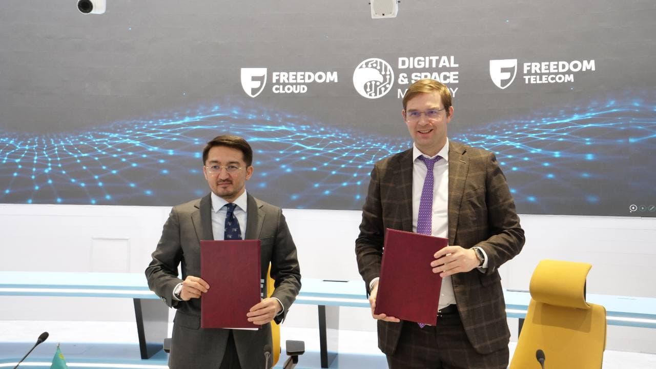 kazakhstan-build-west-east-fiber-optic-superhighway