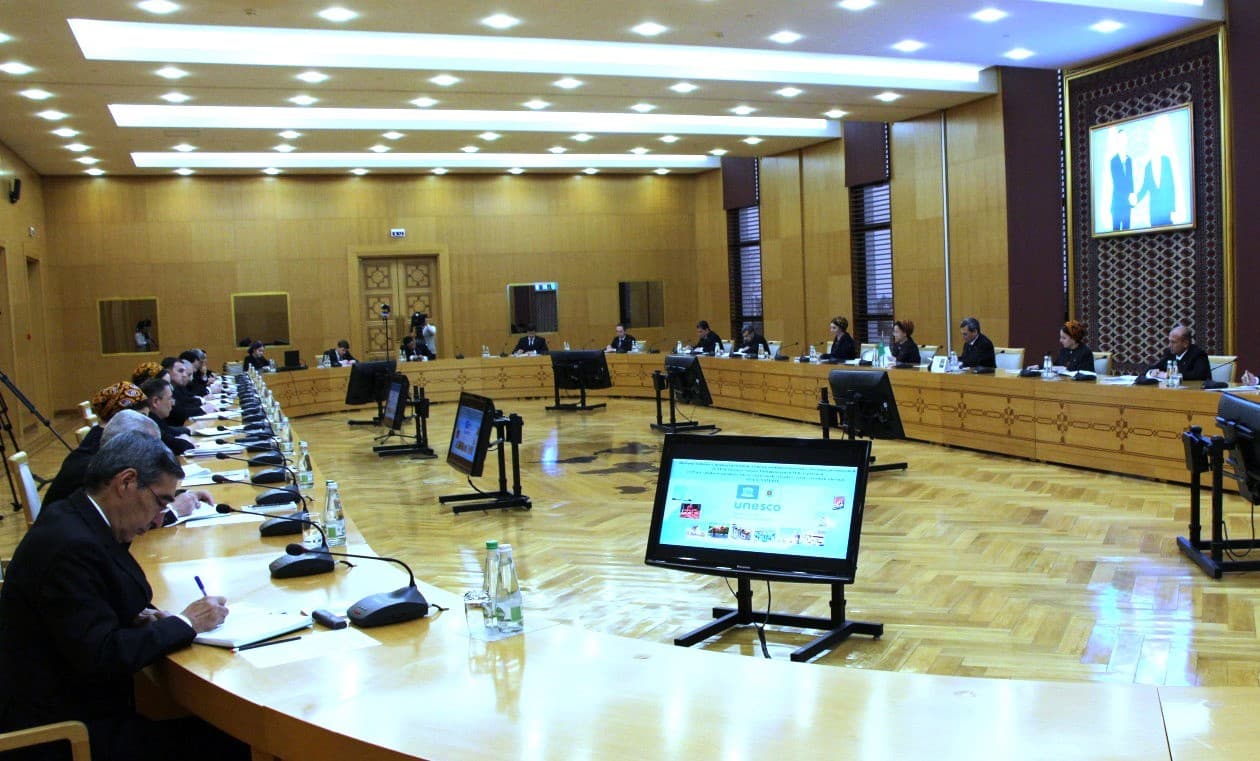 Turkmenistan outlines key objectives for joint work with UNESCO in 2025
