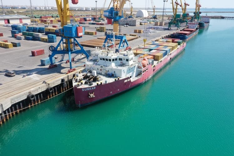 iraklij-kobahidze-gruziya-pridaet-osoboe-znachenie-razvitiyu-transkaspijskogo-mezhdunarodnogo-transportnogo-marshruta