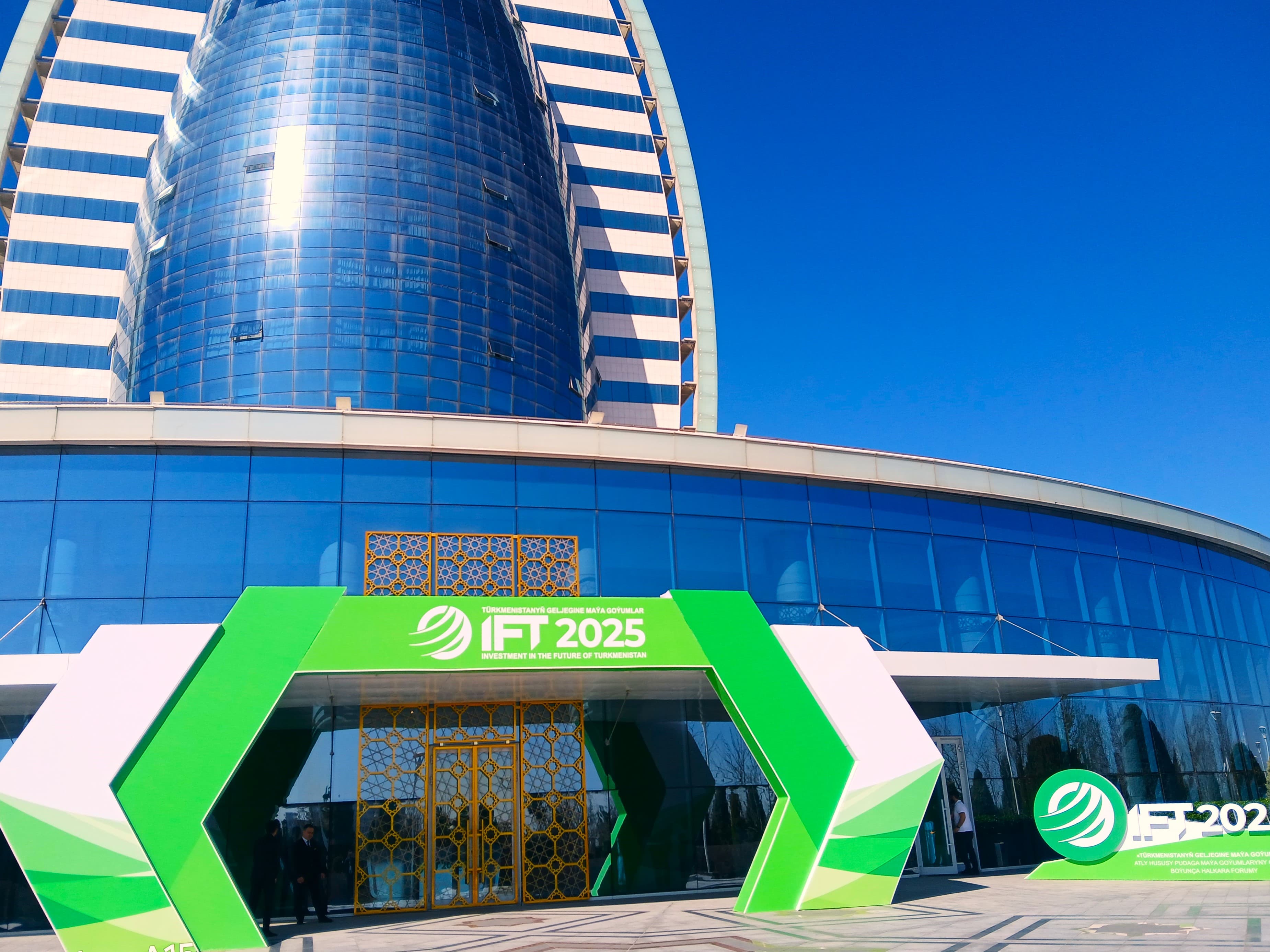 world-business-has-assessed-investment-potential-private-sector-turkmen-economy