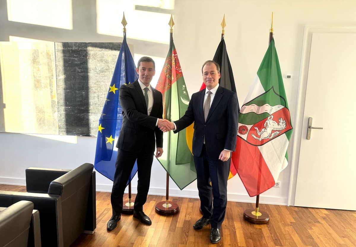 turkmenistan-razvivaet-svyazi-s-federalnoj-zemlej-germanii-severnyj-rejn-vestfaliya