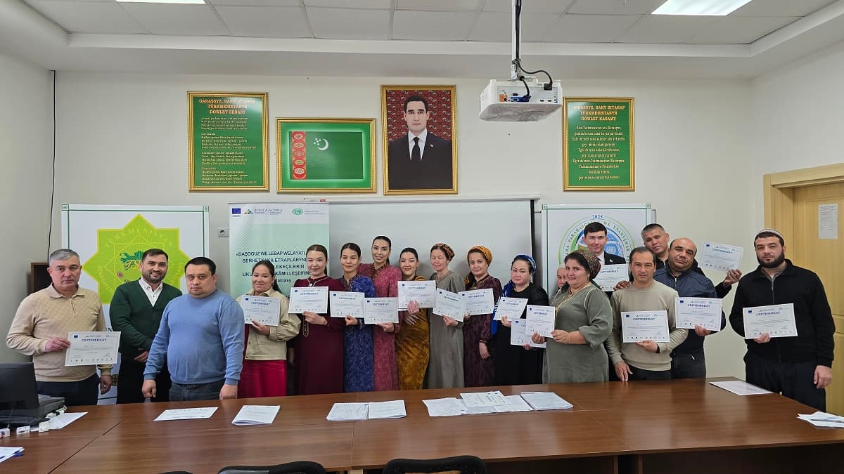 zavershen-vtoroj-etap-programmy-dlya-molodyh-predprinimatelej-turkmenistana