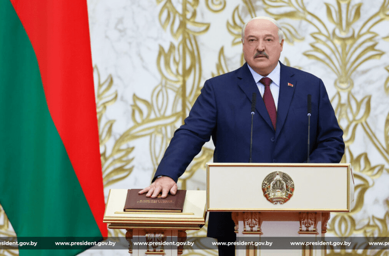 Aleksandr Lukaşenko Belarus Respublikasynyň Prezidenti wezipesine girişdi