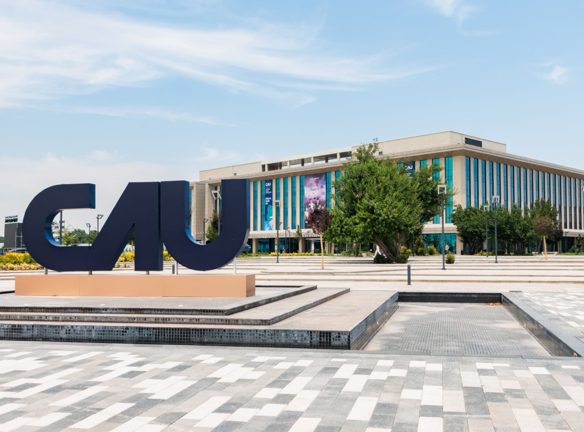 Central Asian University в Ташкенте предлагает современные англоязычные программы в области медицины, инженерии,
бизнеса и туризма и продолжает прием на бакалавриат 2025–2026