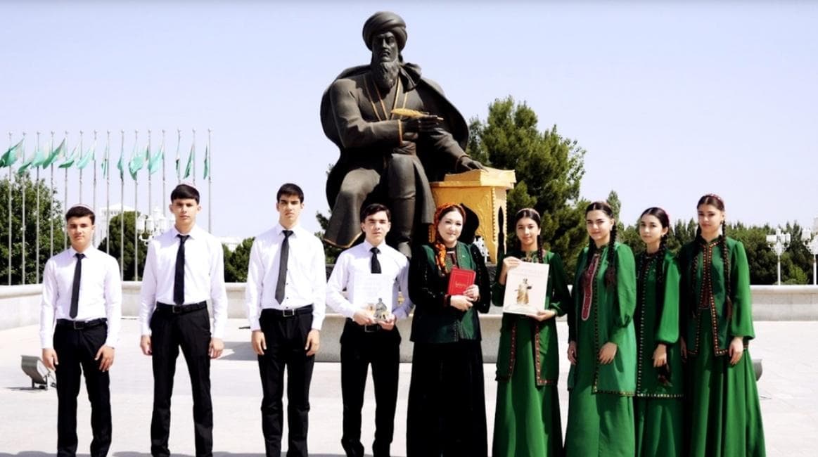 meropriyatie-mahtumkuli-myslitel-mira