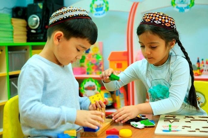 yunisef-i-ministerstvo-obrazovaniya-turkmenistana-rasshiryayut-praktiku-inklyuzivnogo-obrazovaniya