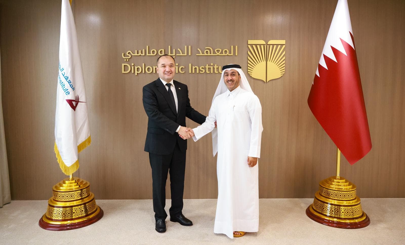 turkmenistan-we-katar-diplomatik-hem-de-bilim-ugurlarynda-hyzmatdaslygy-osduryarler