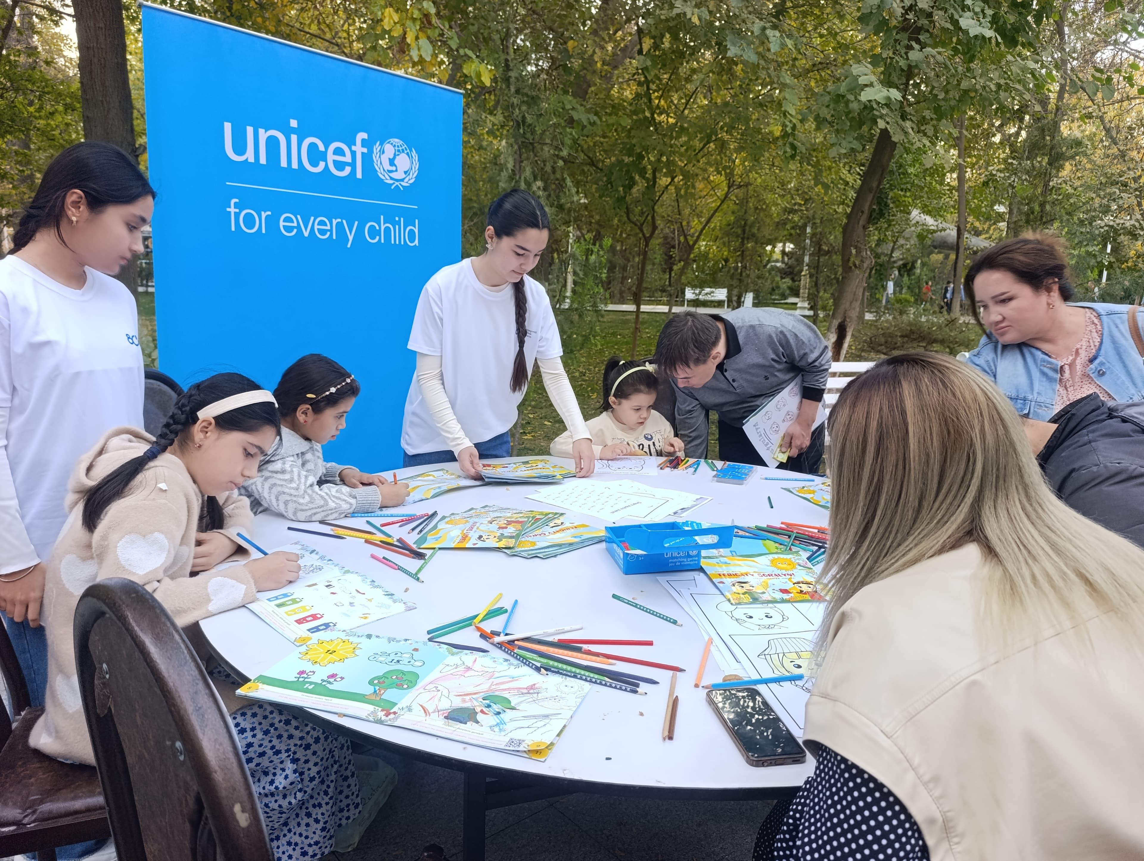 v-ashhabade-proshel-ezhegodnyj-festival-my-raznye-my-ravnye