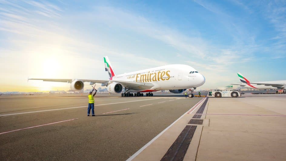 emirates-upgrades-its-a380-and-boeing-777-fleet-starlink-4k-screens-and-new-seats